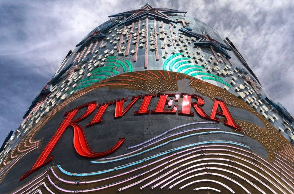 Riviera Pin